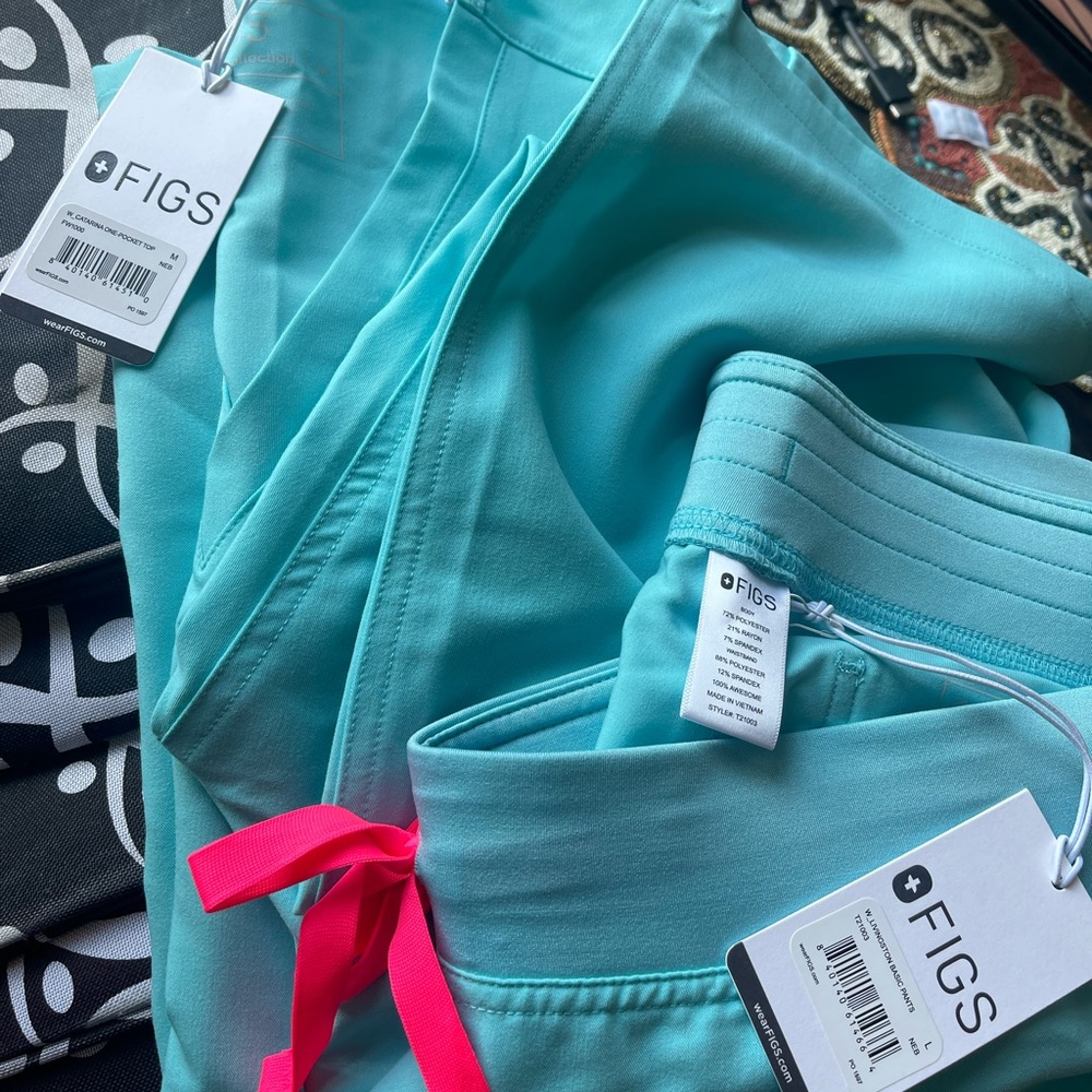 Figs scrubs